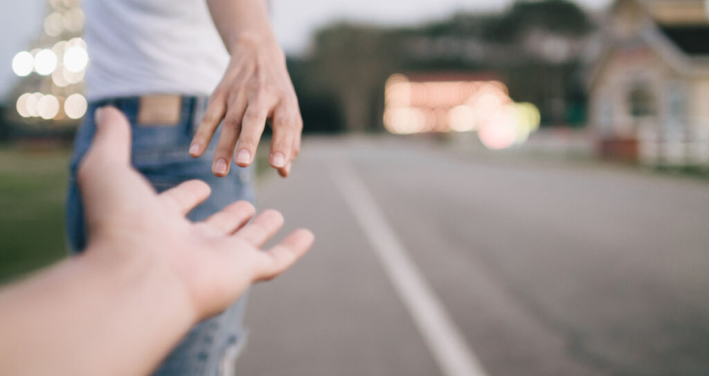 The Art Of Letting Go (And How To Get Past The Doubts) - Featured image