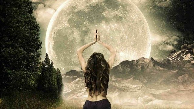 Do You Have A Special Connection To The Full Moon Mystical Raven