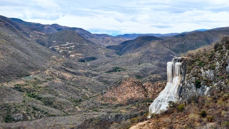 Have You Ever Seen The Mysterious Petrified Waterfalls Of Oaxaca?  Hierx-790x445