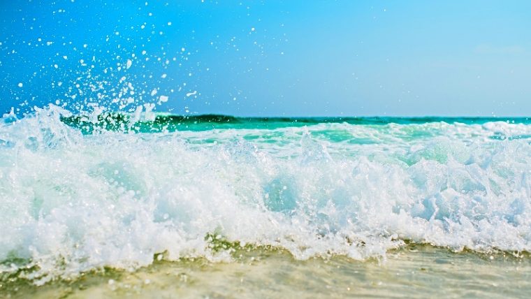 Living Near Water Improves Happiness, Health, And Overall Wellbeing, Suggests Study - Featured image