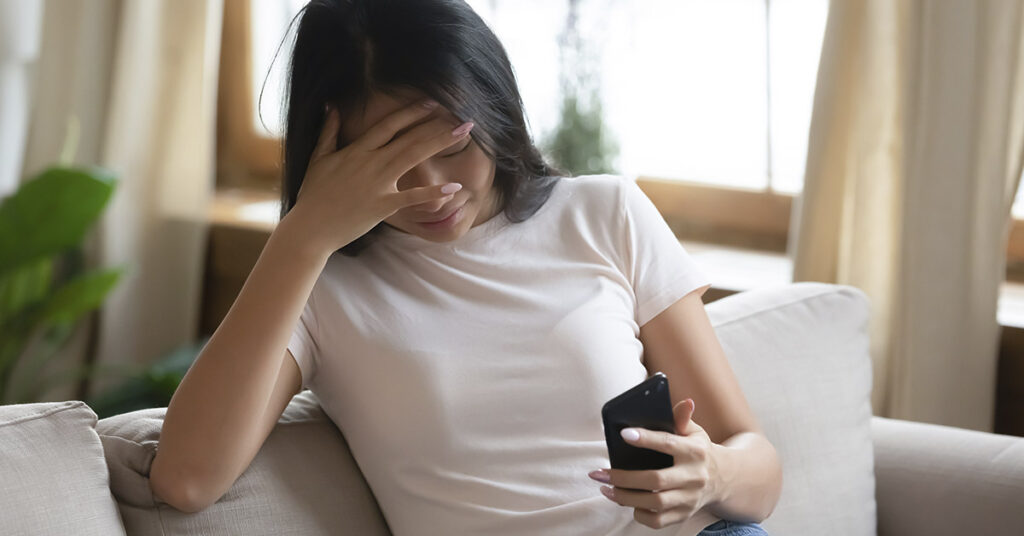 The Small Ways A Man Makes A Woman Feel Unwanted Without Saying A Word - Featured image