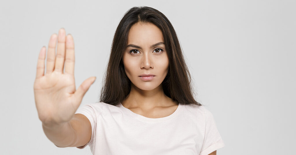 11 Comebacks You Can Use To Shut Down A Narcissist Immediately - Featured image