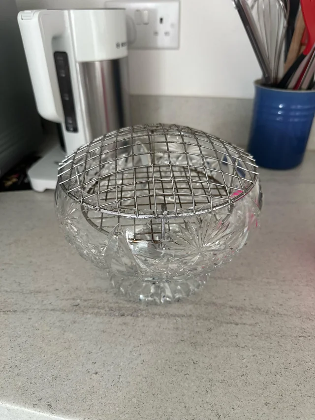 Glass Vase with grill