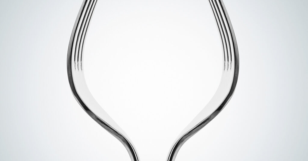 What Do You See First? Optical Illusion Shows if You are ‘Strong-Willed and Stubborn’ or ‘Caring and Likable’ - Featured image