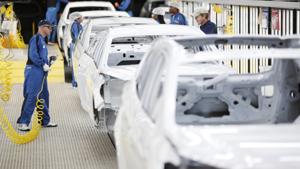 Most cars are painted one of these four colors—here’s why - Featured image