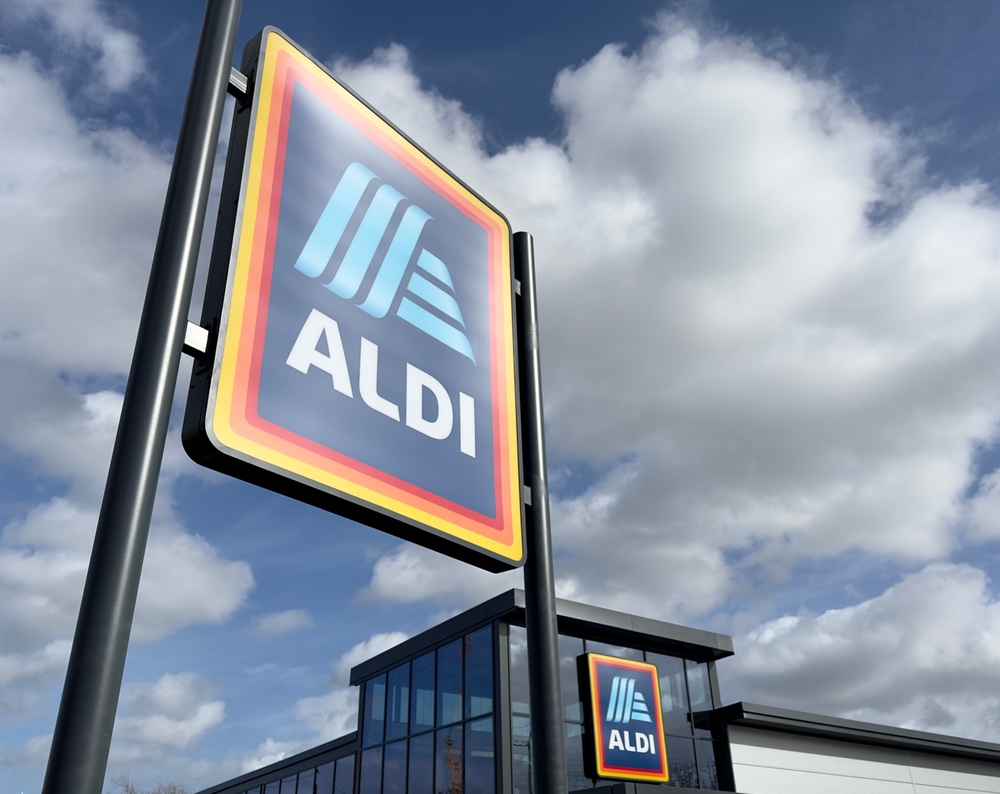 15 Honest Downsides of Shopping at Aldi You Should Know - Featured image