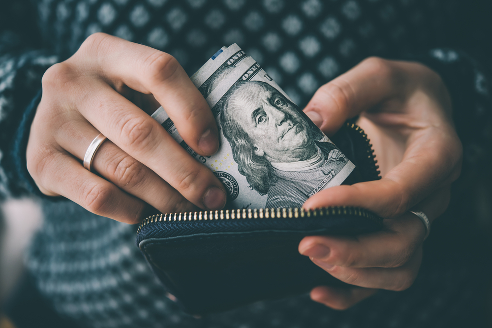 6 Things Americans Still Believe About Money That No Longer Hold True - Featured image