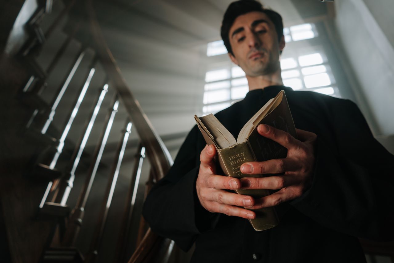 The Biggest Christian Hoaxes of All Time — And What They Tell Us - Featured image