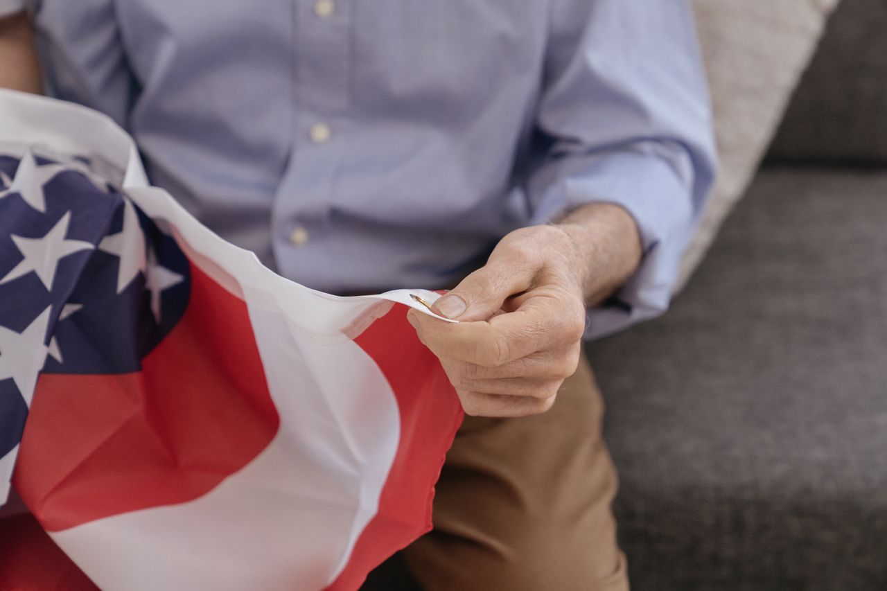 The 13 Best States to Retire in 2026 (And the 7 Worst)