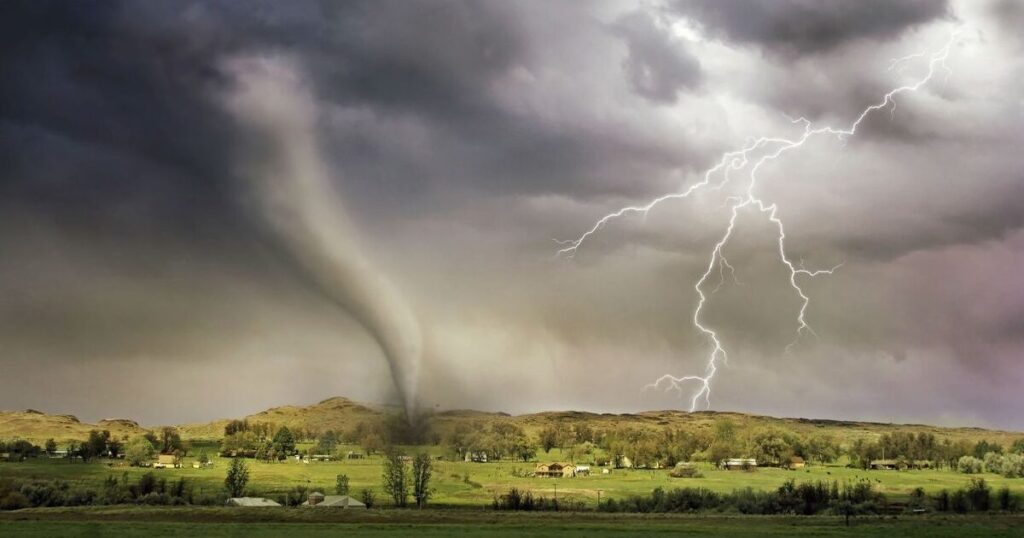 Why America’s Weather Pattern Seems So Extreme to the Rest of the World - Featured image