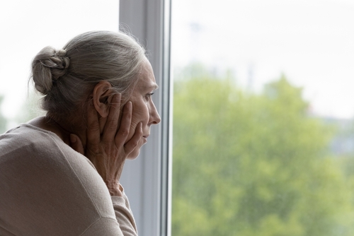 Americans Feel Worse off Financially Than They Have in the Past 25 Years - Featured image