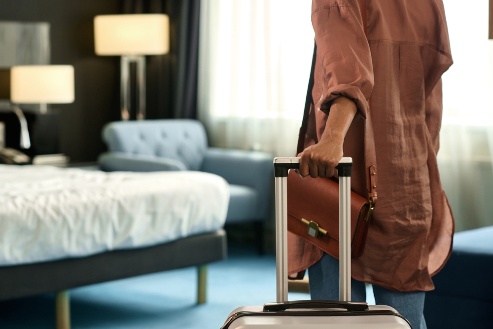 20 Things No One Should Ever Do When Staying in a Hotel Room - Featured image