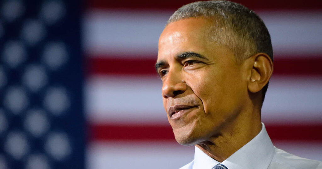 Obama Says Trump’s Fixation on Him Reveals 1 Thing About the White House - Featured image