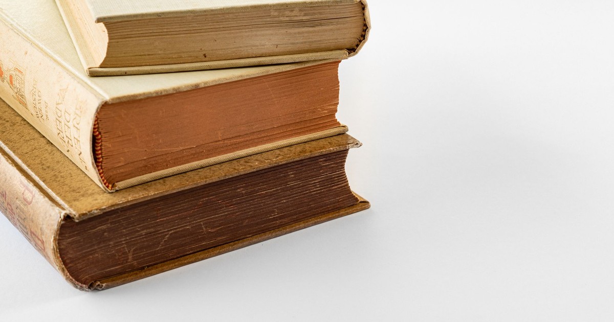 12 History Facts That Are Not Good to Share - Featured image