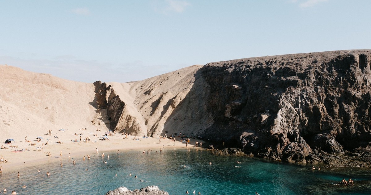America’s Most Stunning Hidden Beaches That Locals Hope You Never Find