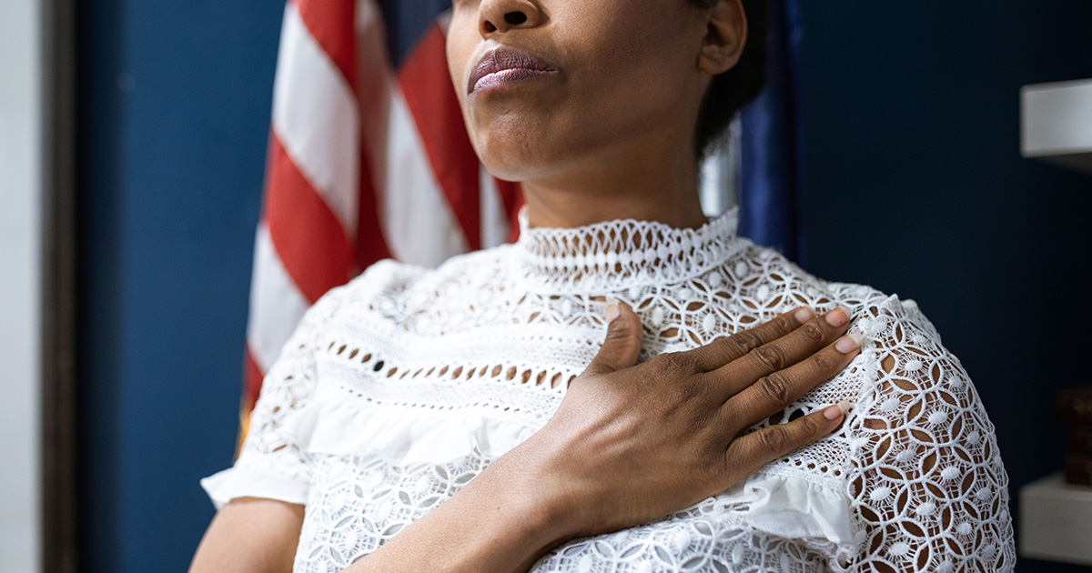 JD Vance Laughed Off the Michelle Obama UFC Slur. Joe Rogan Pushed Back.