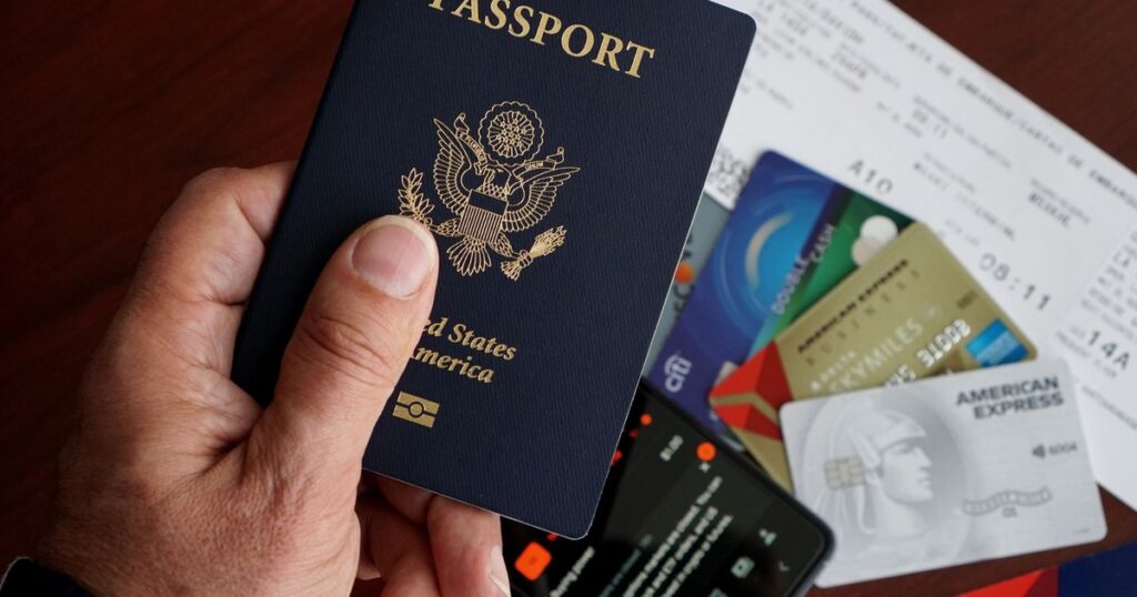 The State Department Just Issued a Worldwide Warning for Americans - Featured image
