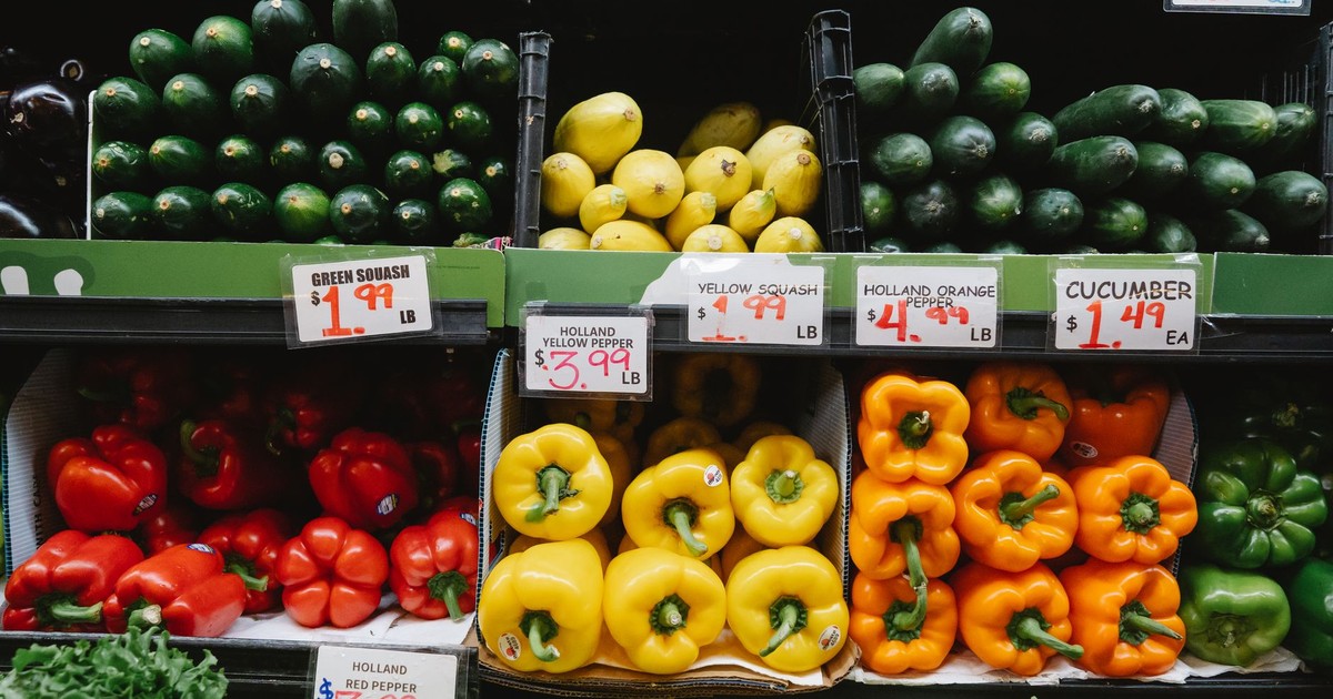 7 West Coast Grocery Store Differences That Confuse East Coasters
