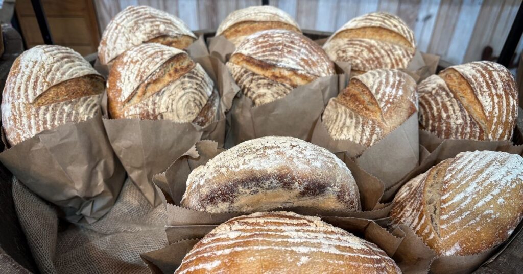 7 Tennessee Mennonite Markets Packed With Homemade Baked Goods - Featured image